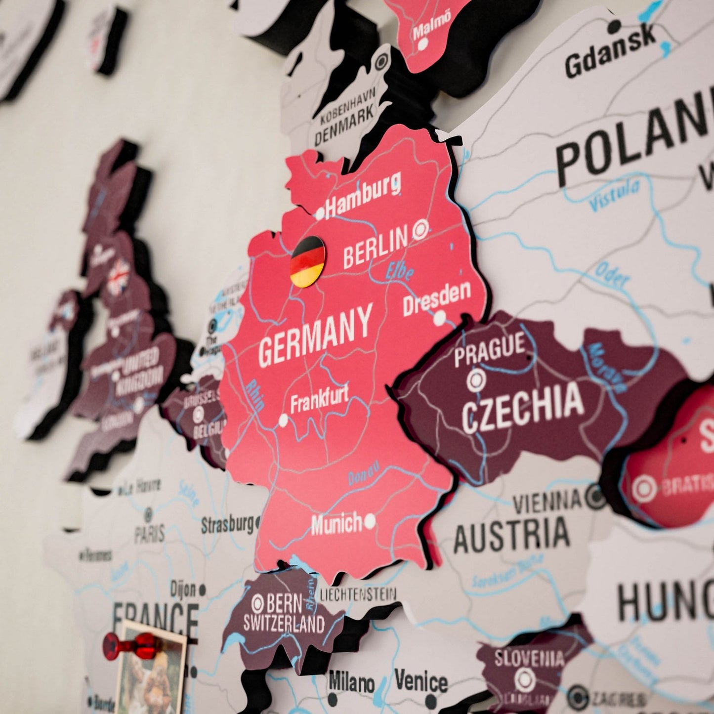 World Map Wall Art - UV Print on Wood, Vibrant Colors and 3D (Crimson)