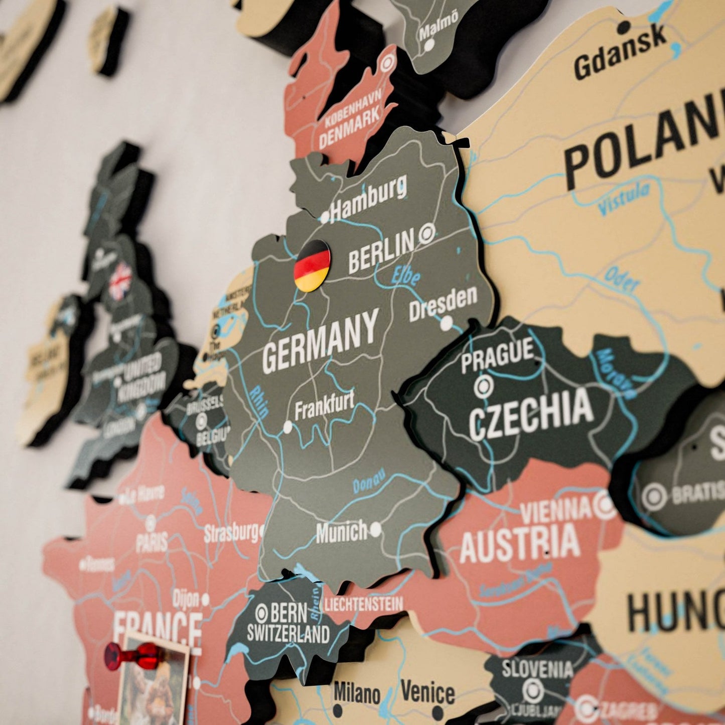 Map of the World Art for Wall - 3D & Vibrant Colors (Sage)