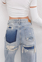 RIPPED | STRAIGHT LEG JEANS