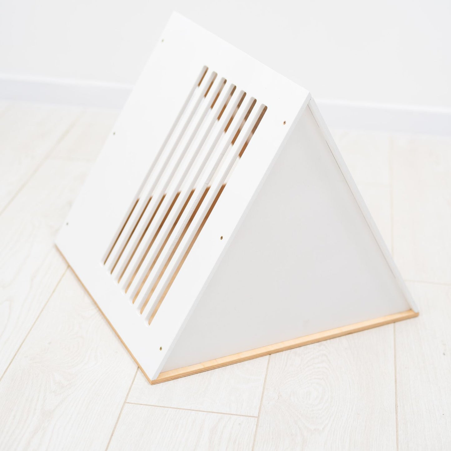 Stylish Wooden Cat Houses - White